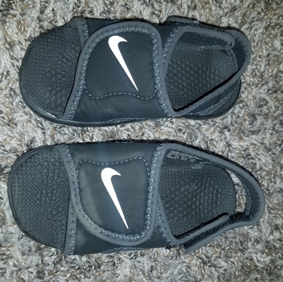 7c nike sandals